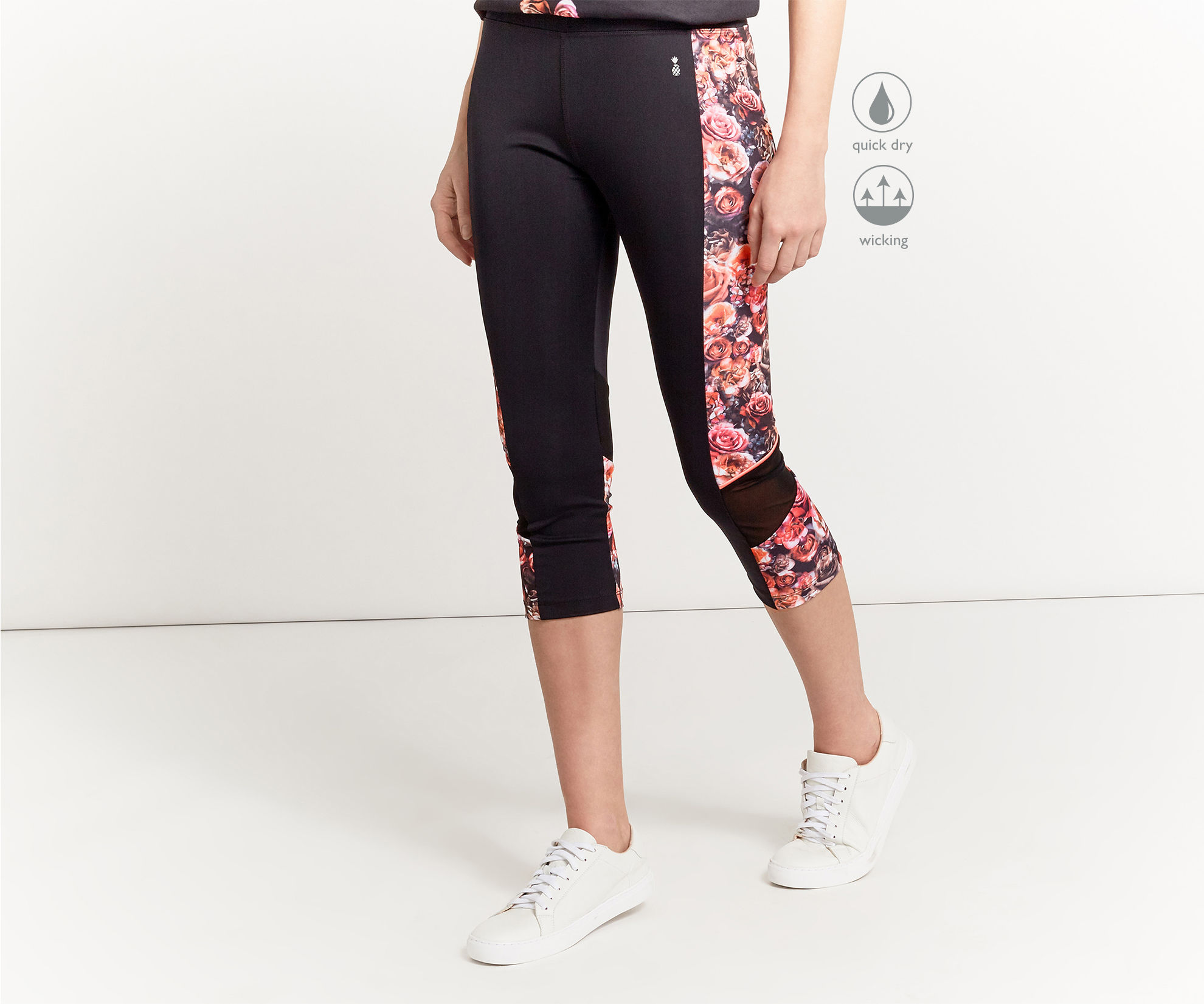 PINEAPPLE BLOOM CAPRI PANT